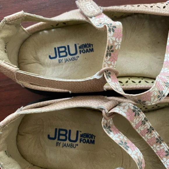 Jambu shoes sz 8 vvguc Boutique comfortable expensive and beautiful - Picture 3 of 6